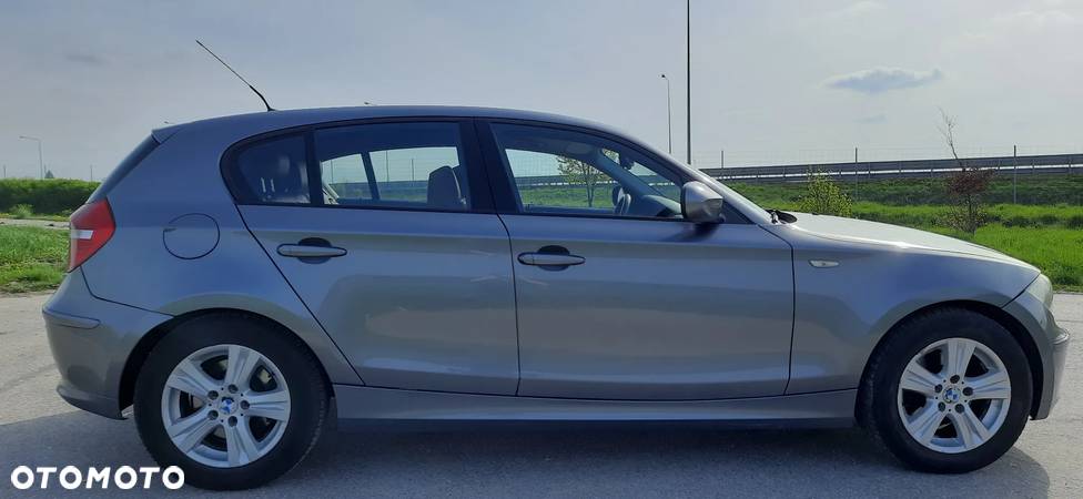 BMW Seria 1 118d - 5