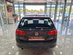 Volkswagen Golf - 11