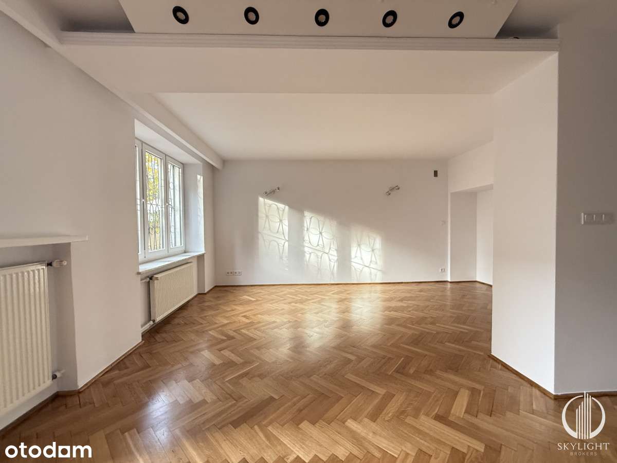 Casă, 160 m²