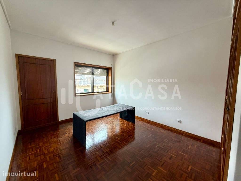 Apartamento T3 no centro de Águeda para venda-8