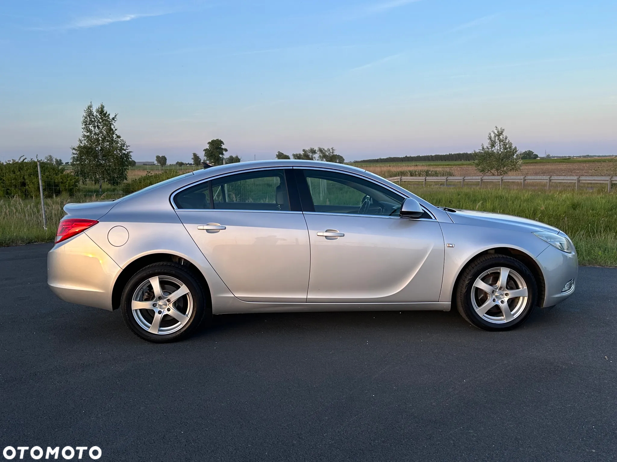 Opel Insignia 1.8 Cosmo - 24