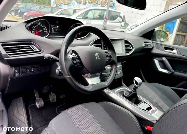 Peugeot 308 SW BlueHDi 120 Stop & Start Business-Line - 14