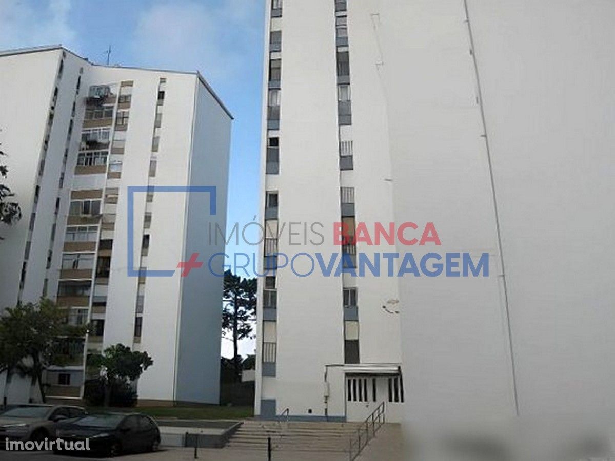 APARTAMENTO T2 CORROIOS