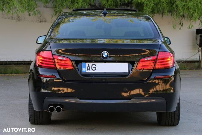 BMW Seria 5 520d xDrive - 9