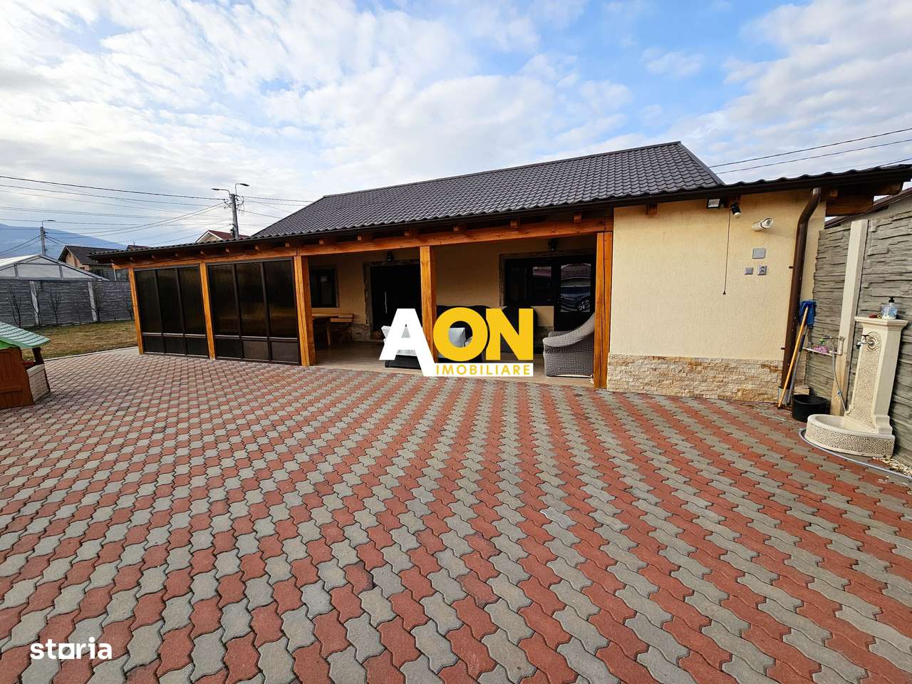 Casa 3 camere, mobilata, utilata, 515 mp teren, garaj Micesti - Imagine principală: 1/16