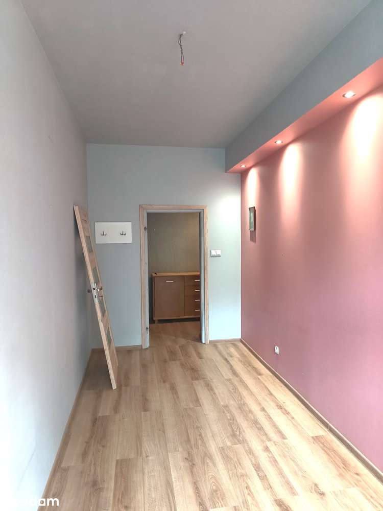 3 pokoje na I piętrze  - CENTRUM-5