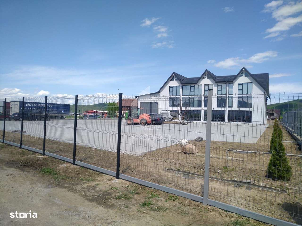 Spatiu comercial  1274 mp utili , teren 7261 mp-3