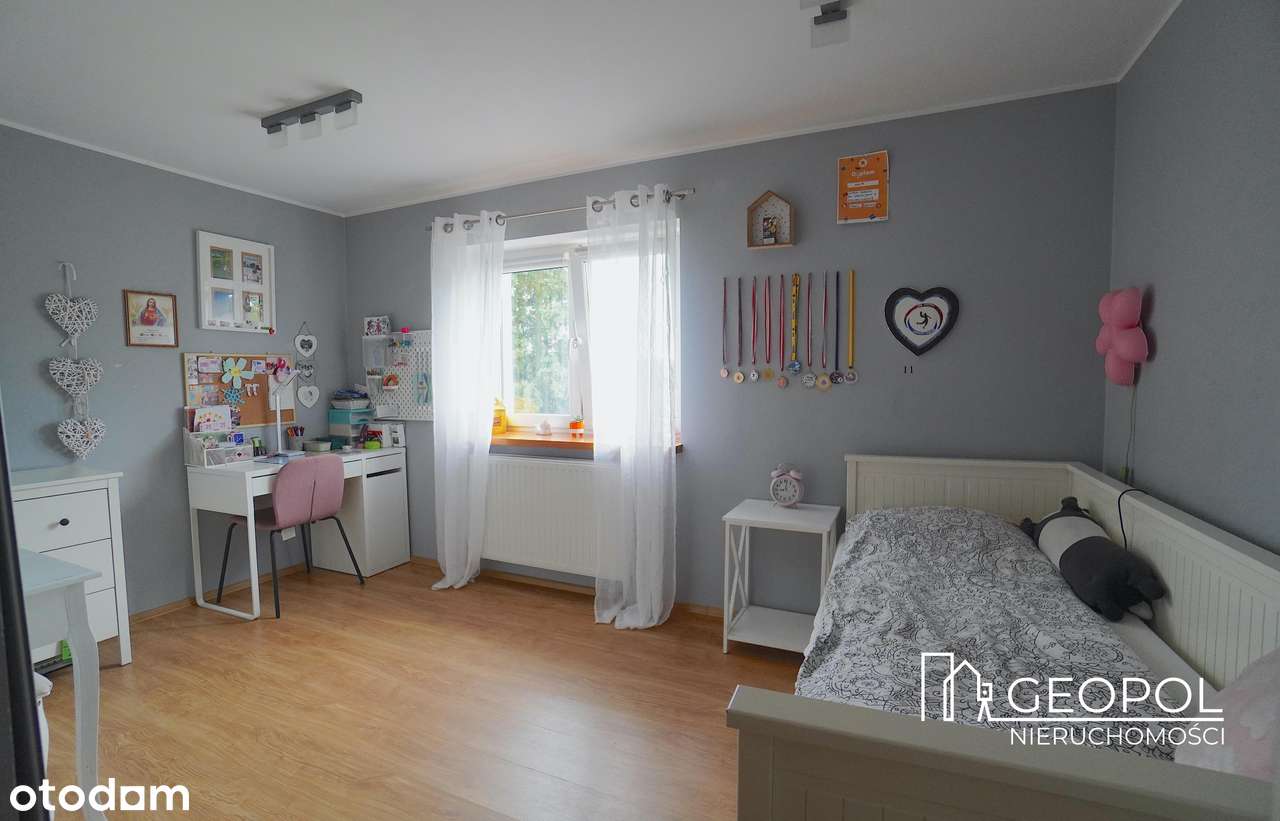 Przestronny dom szeregowy z ogrodem w Siemianicach – 207 m²-11