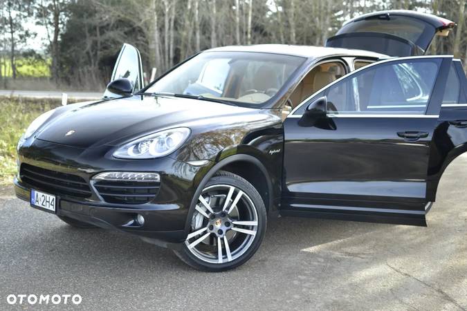 Porsche Cayenne - 12