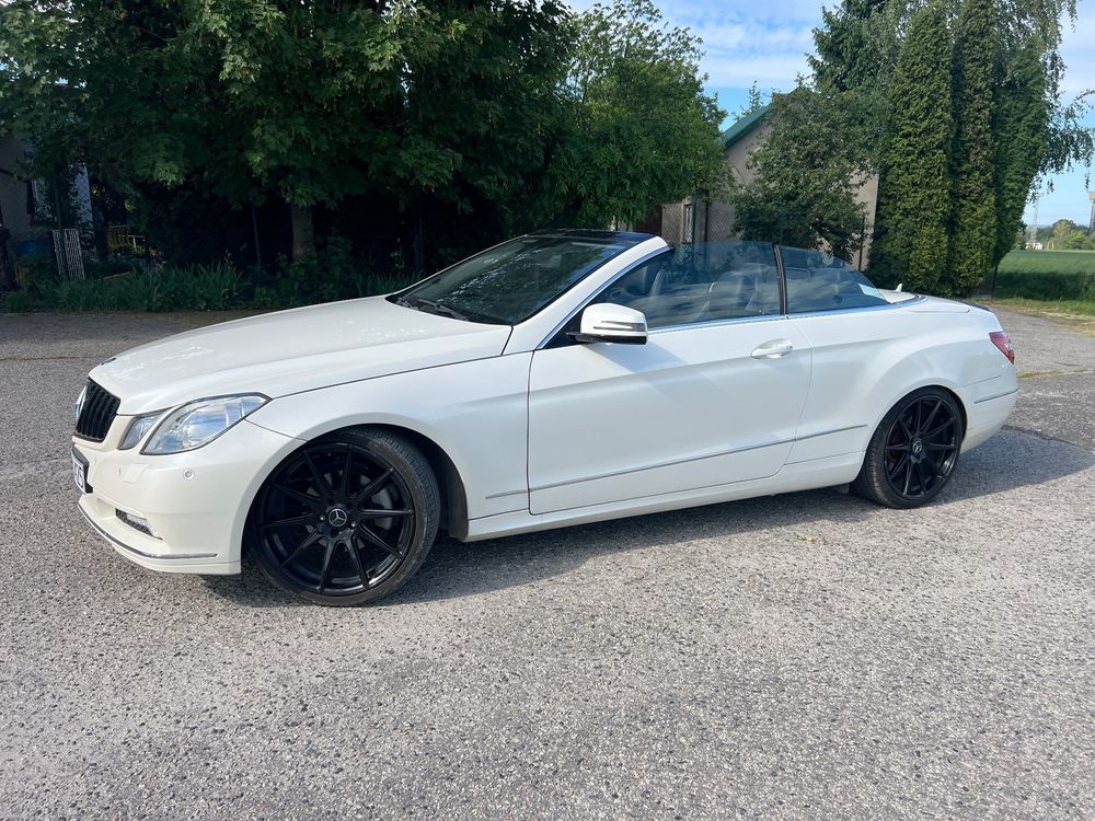 Mercedes-Benz E W212/W207 250 CGI BlueEFFICIENCY Automatik Avantgarde 2010