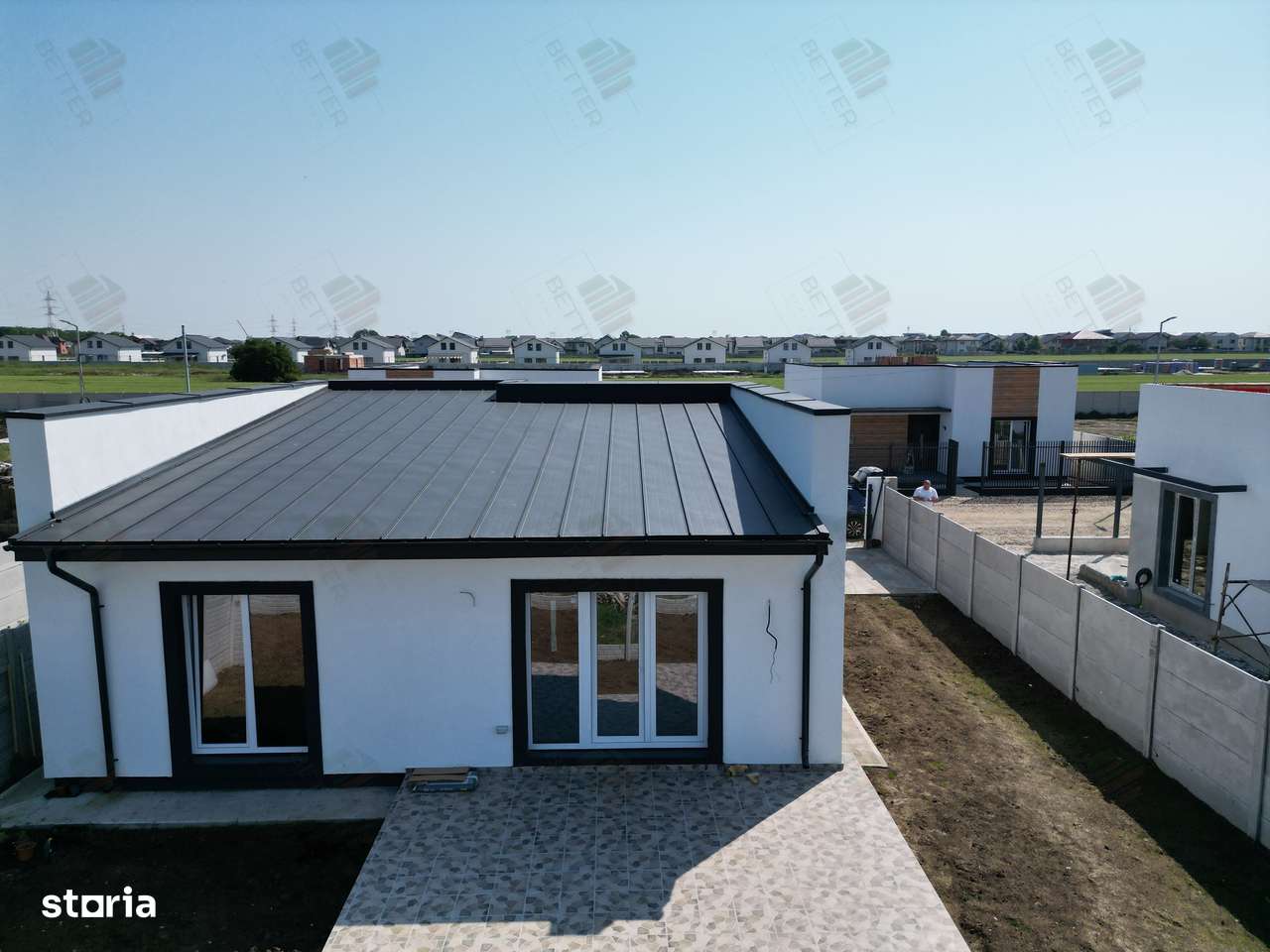 Casă parter de vanzare, 4 camere, 2 băi –la intrare în Comuna Berceni - Imagine principală: 4/12