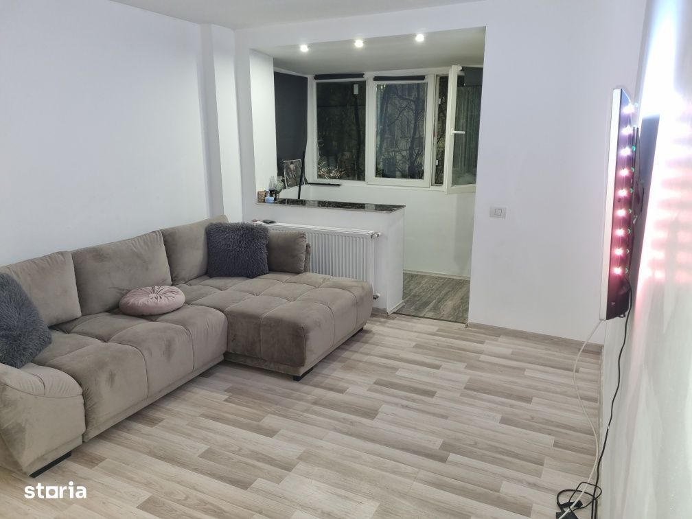 Apartament 2 Camere 53 MP 5 Minute Metrou Piata Sudului Mobilat