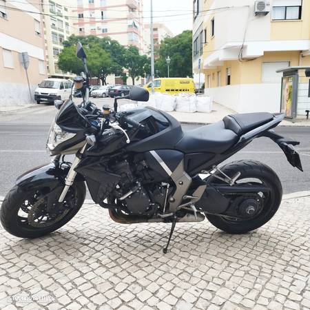 Honda CB 1000R - 4