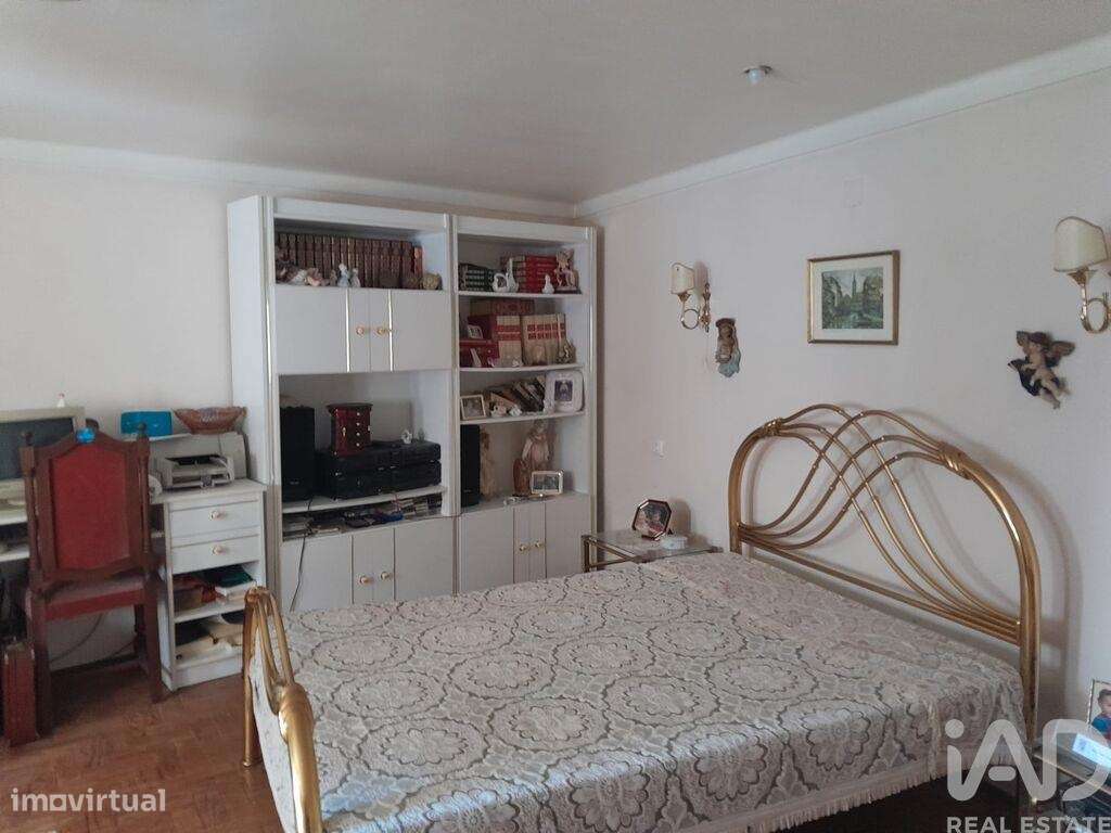 Casa / Villa T3 em Cortes do Meio de 195,00 m2 - Grande imagem: 5/18