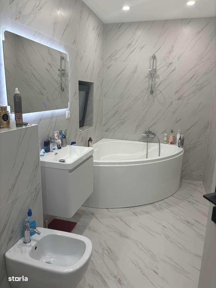 CASA PITESTI- STEFANESTI STR PRIMAVERII, MOBILATA SI UTILATA-9