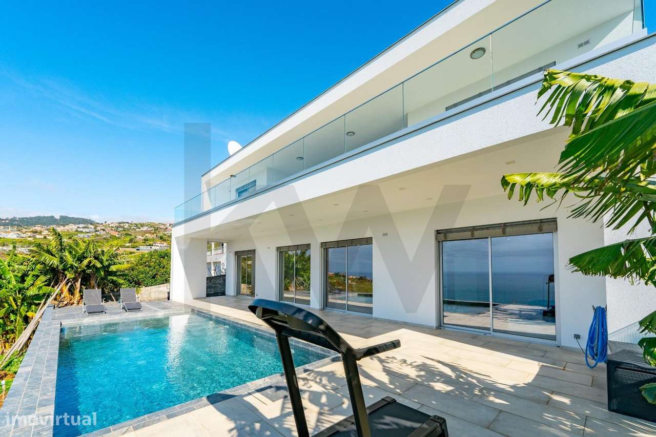 Moradia T5 com Dois Andares Independentes: T2 e T3 na Calheta, Madeira - Grande imagem: 2/60