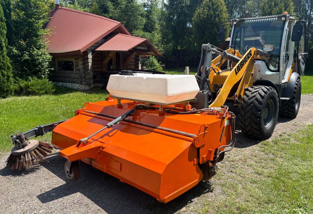 Zamiatarka bema dual 35 2018r profesional szczotka boczną pojemnik woda  zamiatarka bema profesjonalna dual 35 szczotka boczna woda 2018r 2018