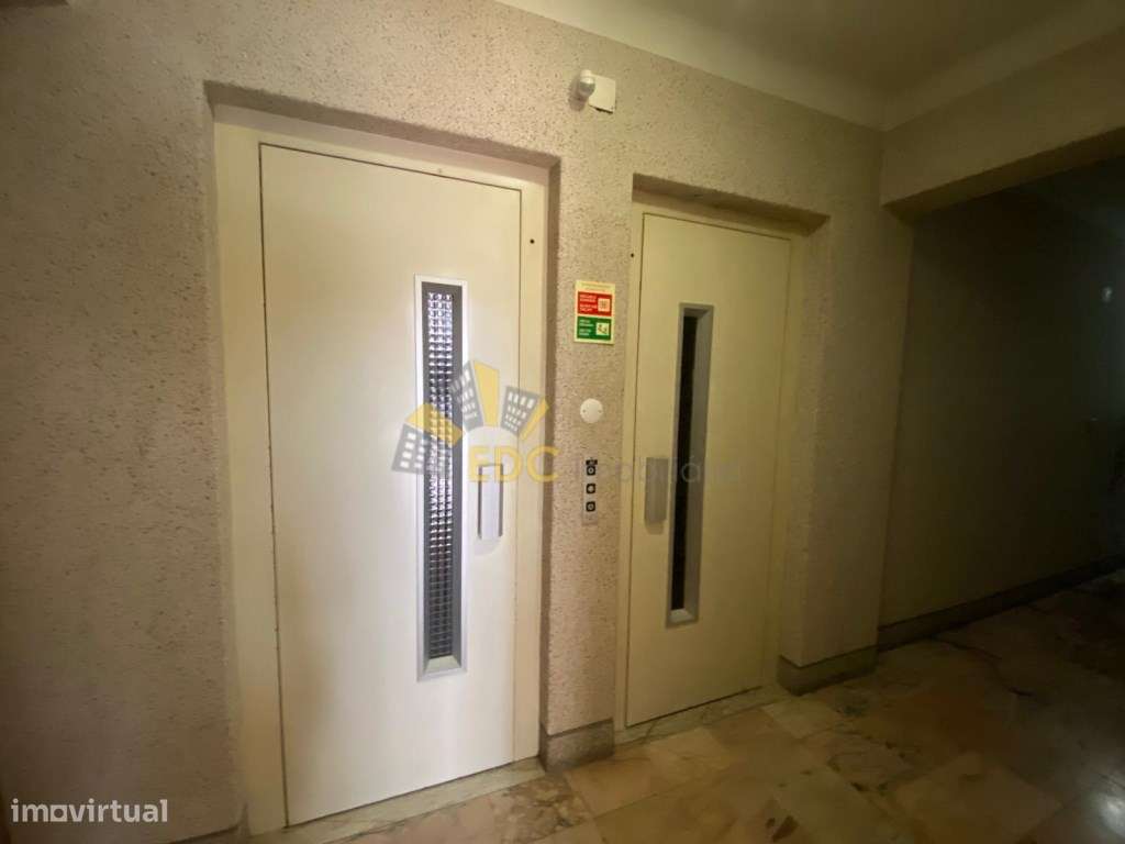 Oferta Escritura Notarial | Excelente apartamento T3 com arrecadaçã...-39