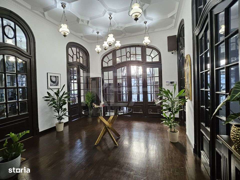 Casa de birouri de inchiriat 11 camere - Imagine principală: 1/19