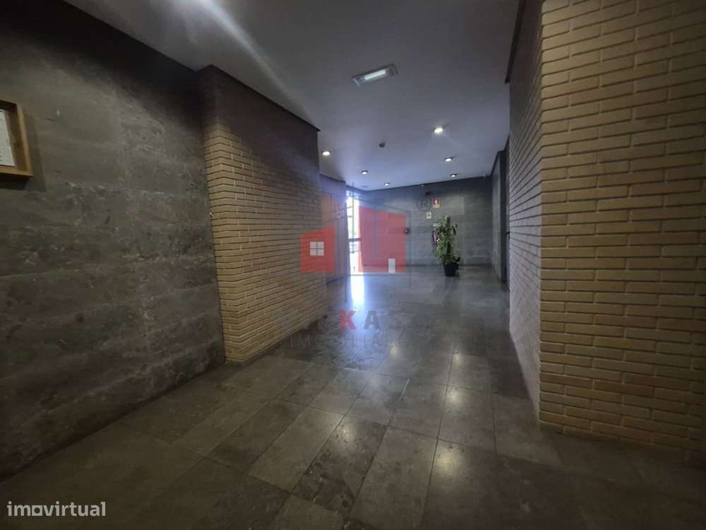 Apartamento T2 em Vila Franca de Xira-25