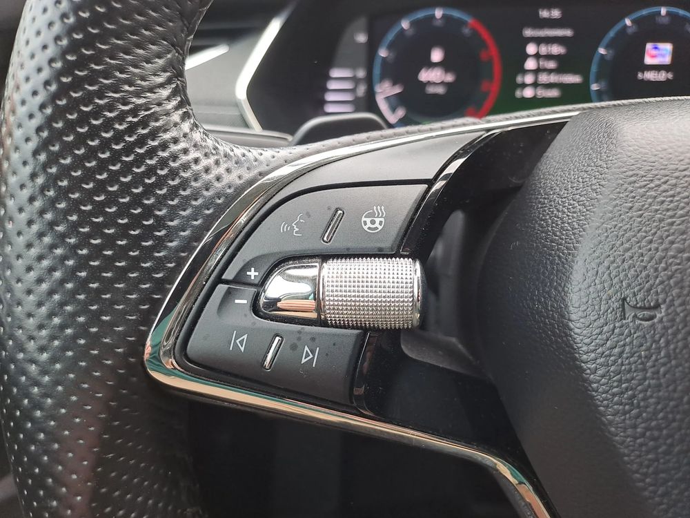 SKODA OCTAVIA HAK 230V 3-strefowa Klima Indukcja 2,0 TDI 150KM DSG ASO VAT23%