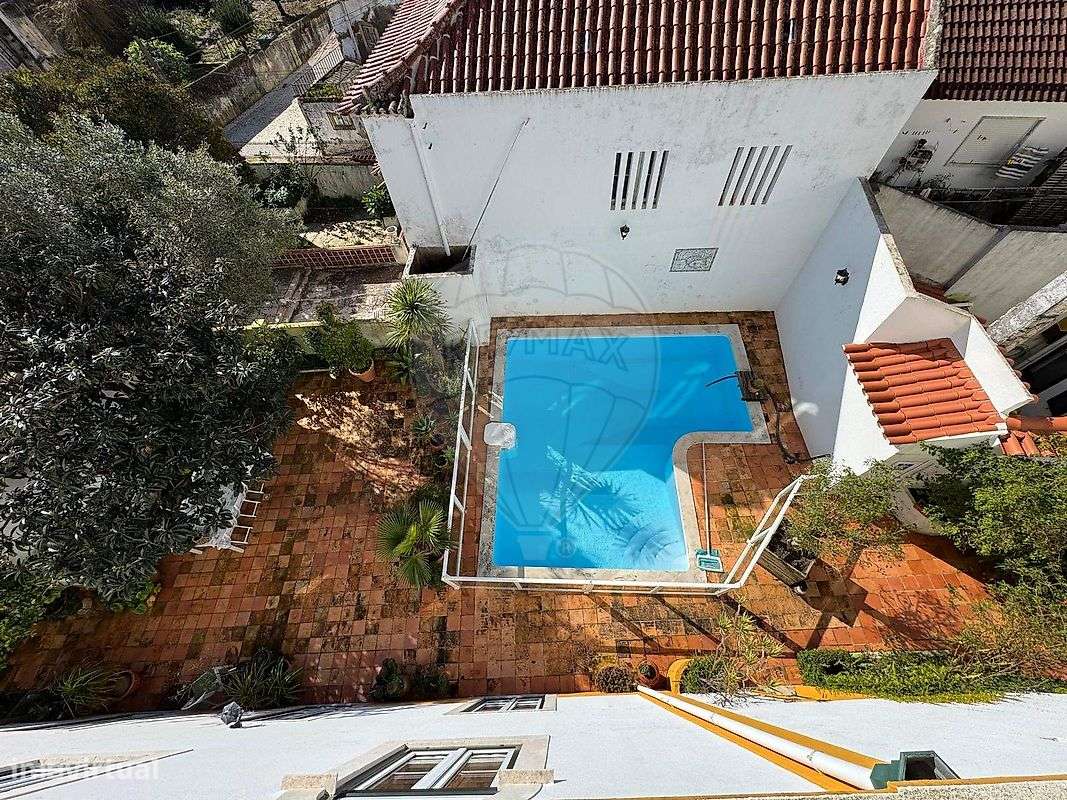 Moradia T4 para venda-43