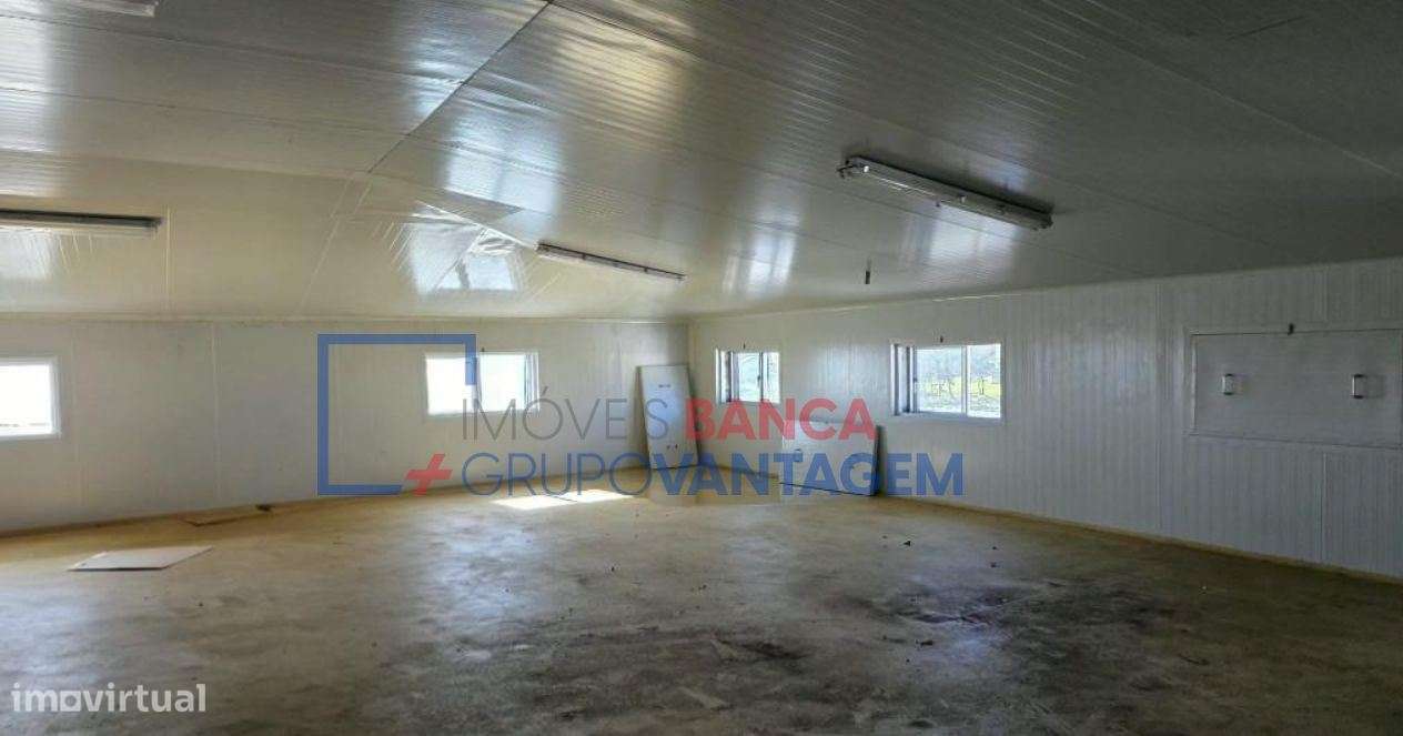 ARMAZEM INDUSTRIAL  - TRANCOSO - Grande imagem: 5/21