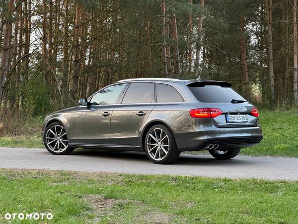 Audi A4 Avant 2.0 TDI ultra sport - 12