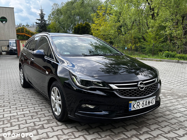Opel Astra V 1.4 T Elite - 1