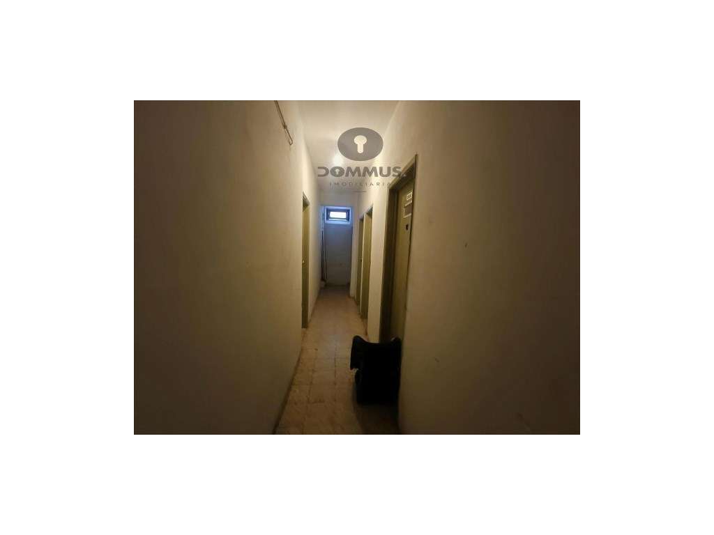 Apartamento T2 na Figueirinha ( Oeiras ) totalmente Remodelado-17