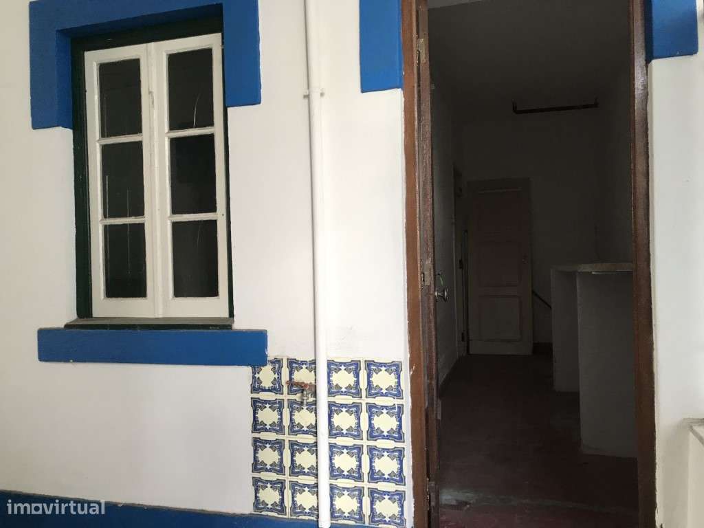 Moradia T7 com elevador-19