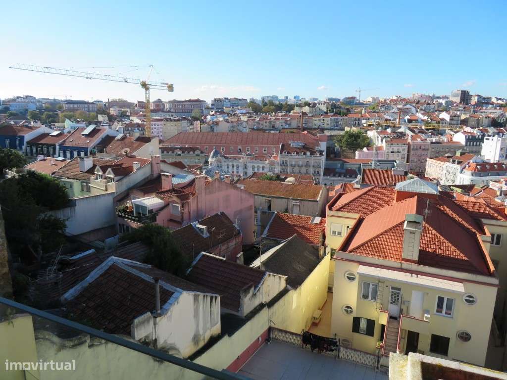 Prédio Remodelado na Graça - Licença para Alojamento Local - Grande imagem: 5/13