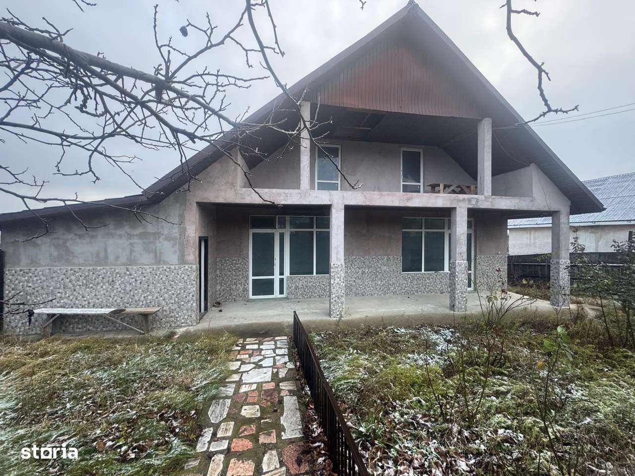 Tomesti - Osoi, vila , spatiu la parter , 2400mp teren, iaz , credit-1