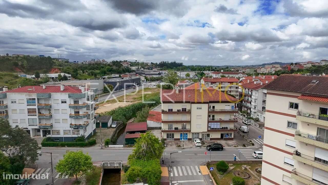 Excelente T2 com varanda e estacionamento em Eiras - Coimbra-17