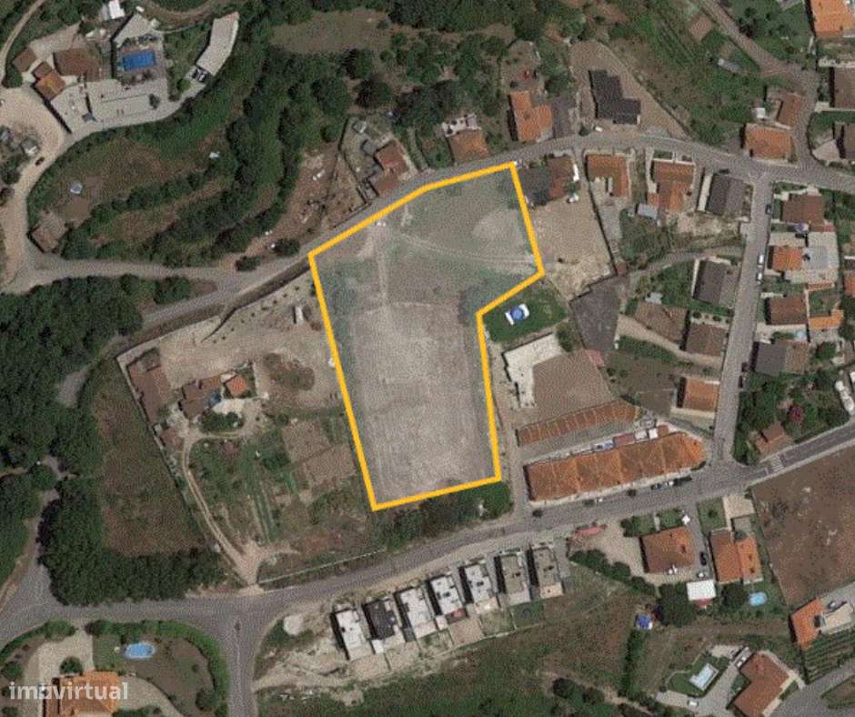 Excelente Terreno de construção - Grande imagem: 2/8