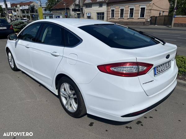 Ford Mondeo 2.0 TDCi Titanium - 4