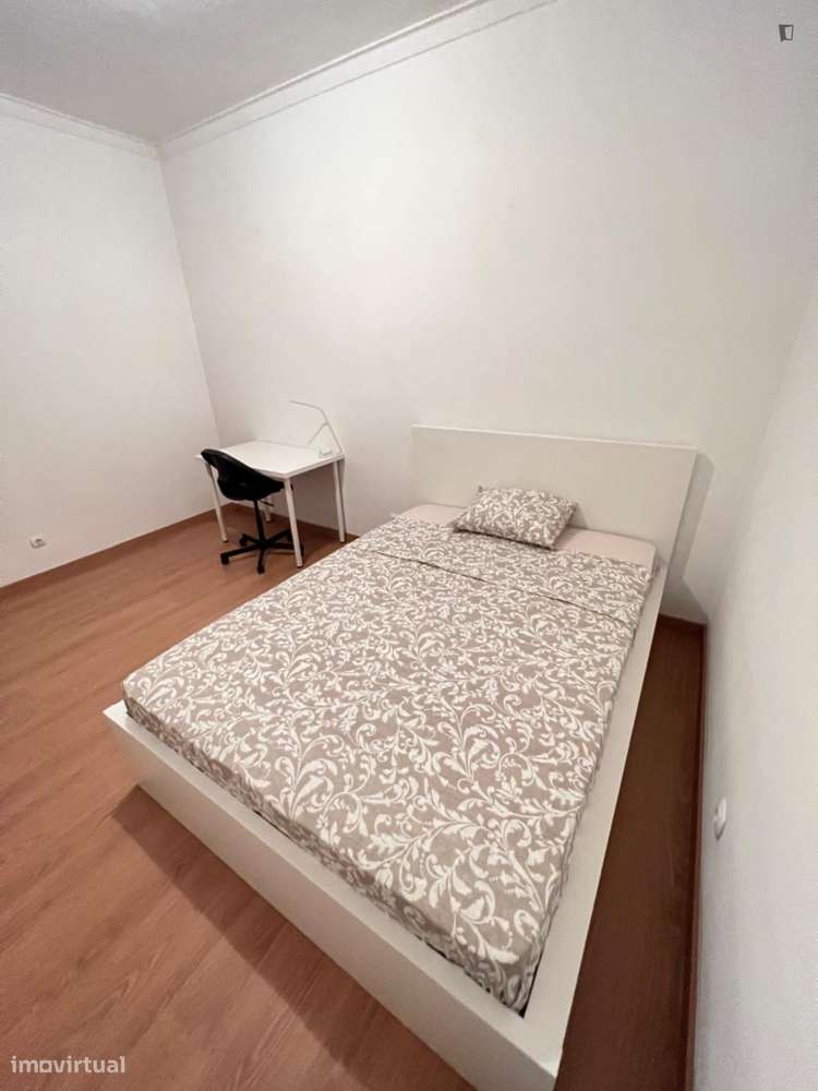 Quarto - localizado em Lumiar Lisbon - Grande imagem: 3/10