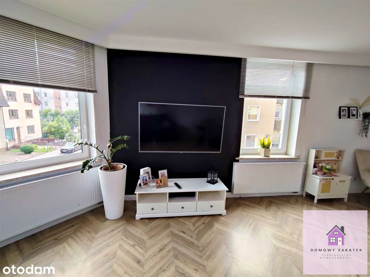 Przestronne, klimatyczne mieszkanie w centrum-10