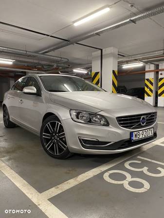 Volvo S60 T5 Drive-E Summum - 1