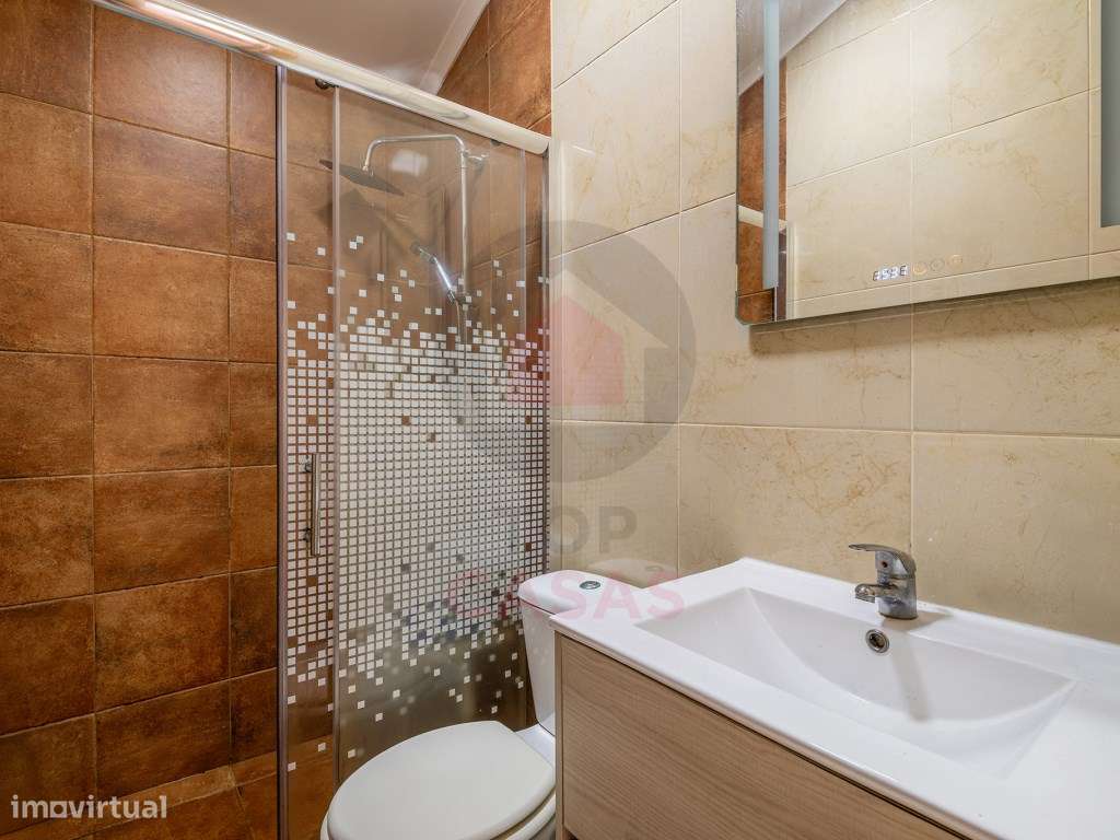 Moradia Tradicional com Piscina e Jardim Privativo - Nadadouro-13