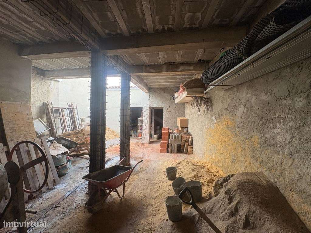 Apartamento T2+1 Restaurado no Coração de Loulé, Algarve - Grande imagem: 5/13