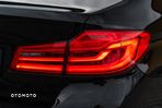 BMW Seria 5 530i Luxury Line sport - 12