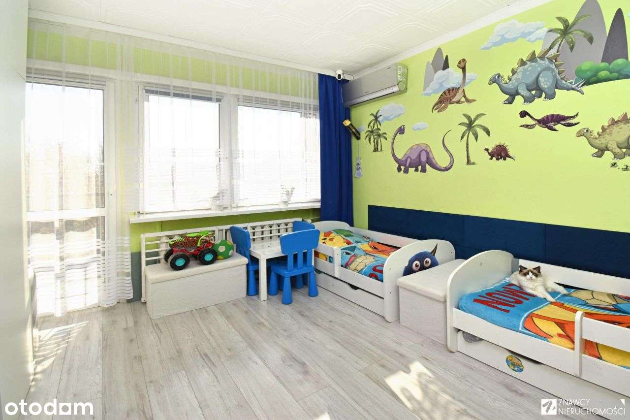 3 pokoje, wyremontowane, balkon, oddzielna toaleta-12