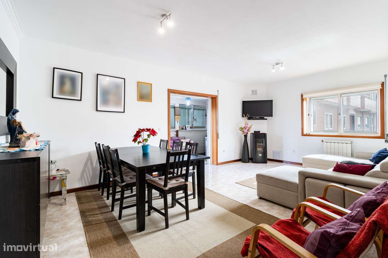 Apartamento T3 com TERRAÇO em Fiães – Santa Maria da Feira! - Grande imagem: 3/25