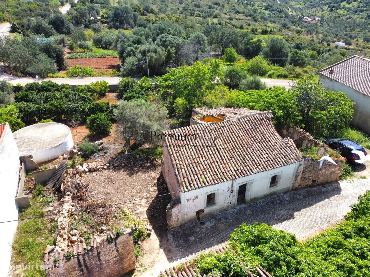 Ruína em Aldeia do interior Algarvio