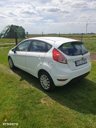 Ford Fiesta 1.5 TDCi Ambiente - 2