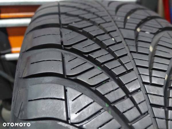 205/55R16 94V Goodyear Vector4Seasons Gen-2 2021r - 2