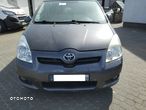 Toyota Corolla Verso - 9