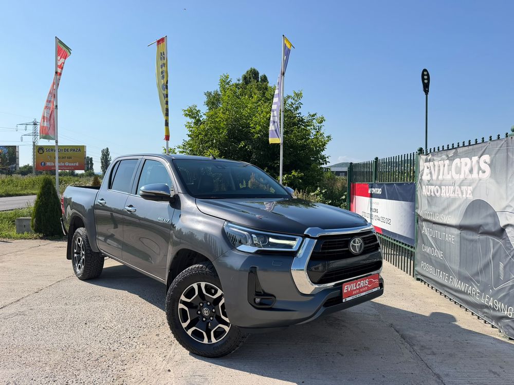 Toyota Hilux VIII [2015 - Prezent] 2.8D 204CP 4x4 Double Cab AT Executive 2021