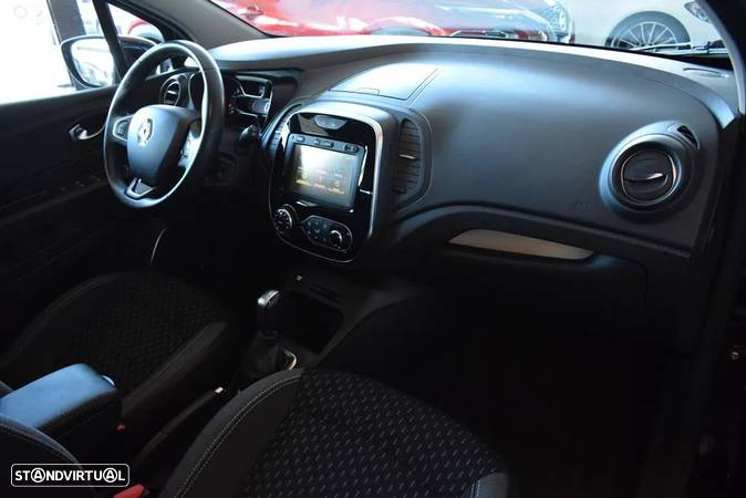 Renault Captur 1.5 dCi Exclusive EDC - 35